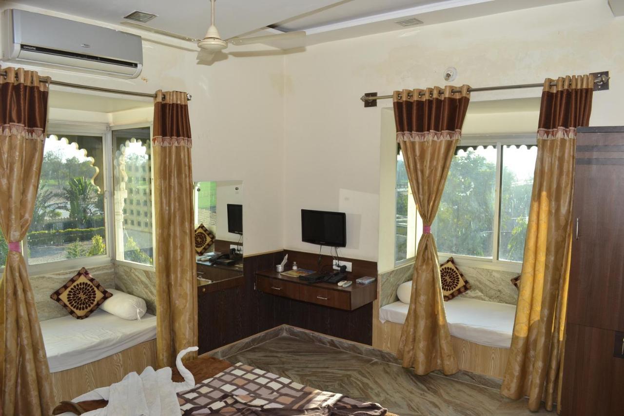 Chitrakoot Resorts Chittorgarh エクステリア 写真